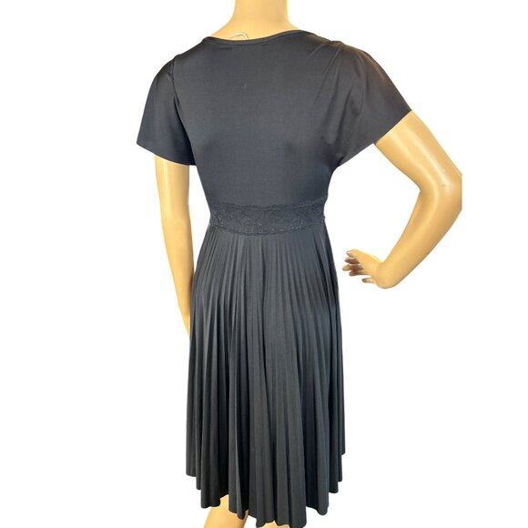 Vintage Forever 21 Womens V-Neck Pleated Dress with Lace Waist Medium Black - Picture 5 of 9